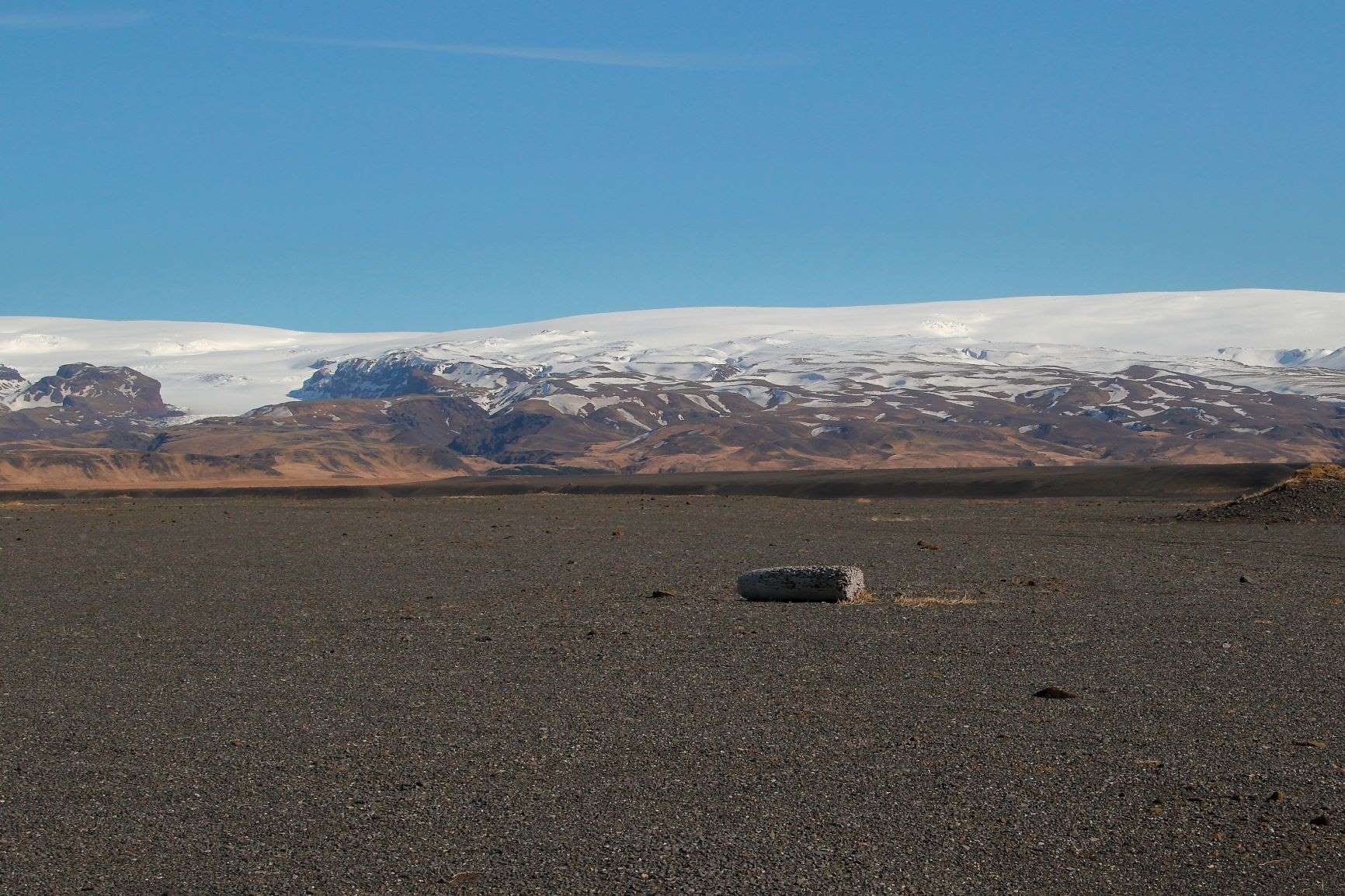 Tephra Katla Volcano covered by Mýrdalsjökull ice cap